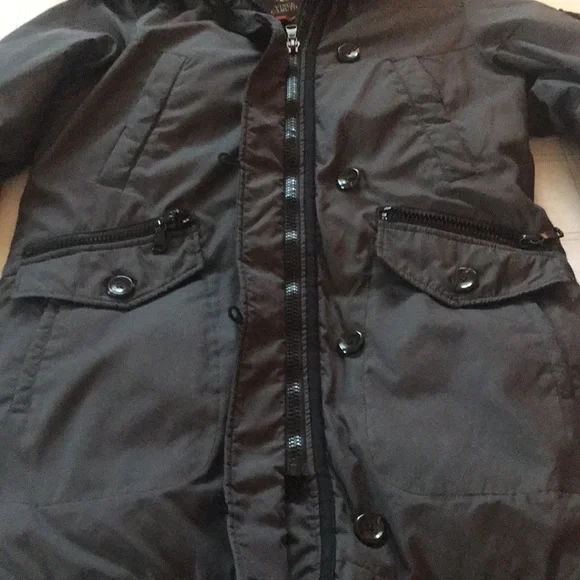 $175 VINCE CAMUTO Gray Faux Fur DOWN PARKA Hood Winter Warm Mid Length Jacket M - Picture 6 of 16